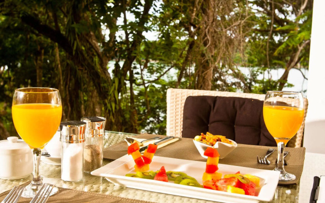 Bocas del Mar Hotel