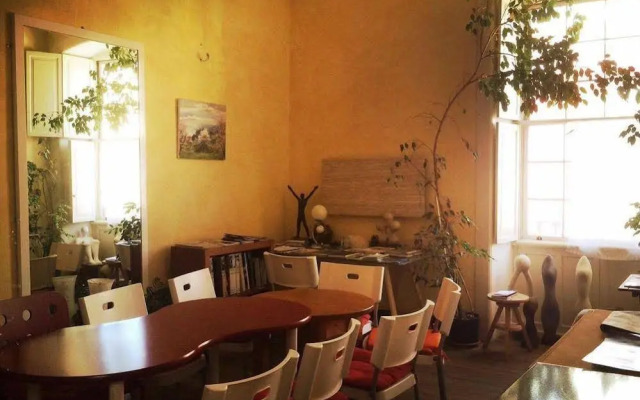 Hostel La Casa Encantada