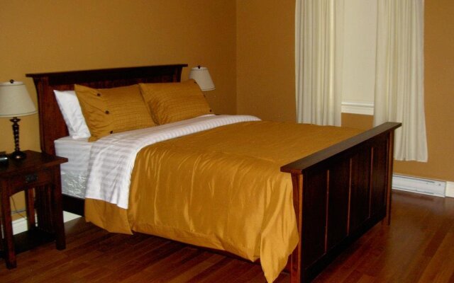 In Season Guest Suite