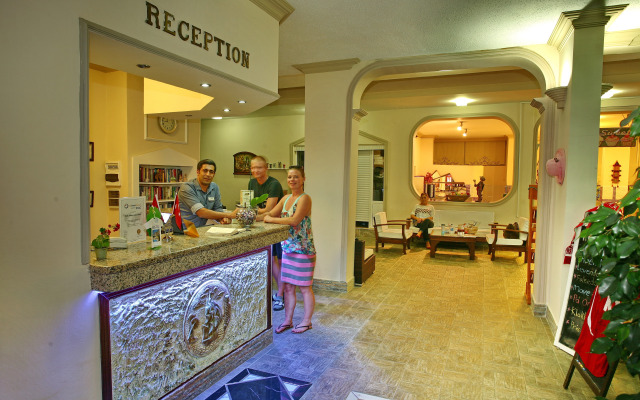 Tuvanna Beach Hotel