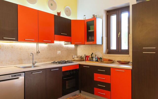 Alluring Villa in Ostuni With Swimming Pool