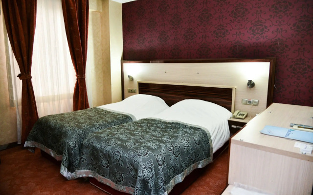 Gondol Hotel
