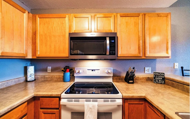 Highland Lake View Incredible Location!