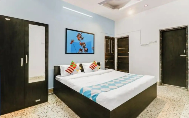 Goroomgo Panja Guest House Kolkata
