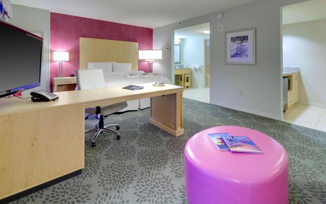 Hampton Inn & Suites Miami/Brickell-Downtown