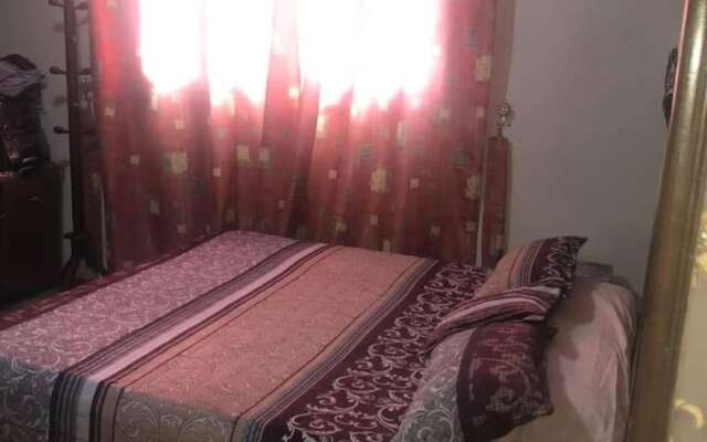 Pyramid Rise Apartments