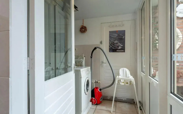 Klaproos, Holiday Home