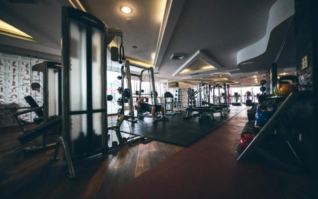 City Hotel