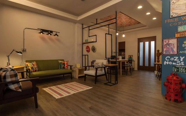 Cozy House Hostel
