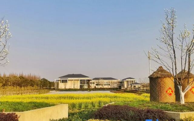 Shanghal 0xygen land Resort Villa