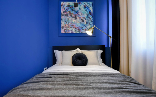 THE ALL-PINK APARTMENT - Wonderful Magheru Studio