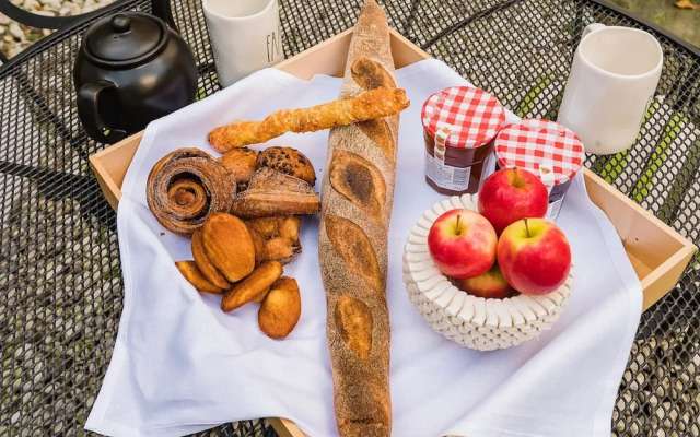 The Notting Hill Townhouse - by Out of Office Lifestyle