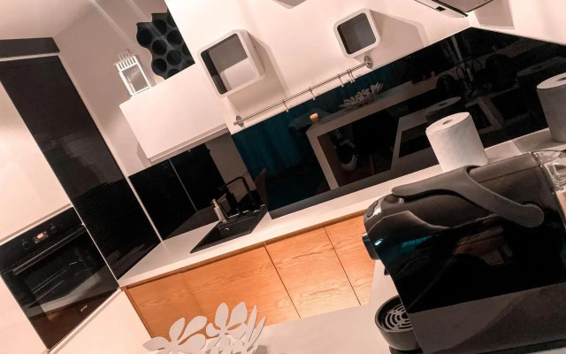 Apartament Solna 80 - centrum miasta z podziemnym garażem