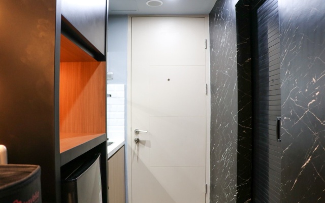 Cozy And Strategic Studio At Tokyo Riverside Pik 2 Apartment – Guest Rooms – Jakarta