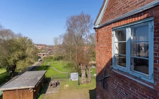 Studio in Tonning Near sea