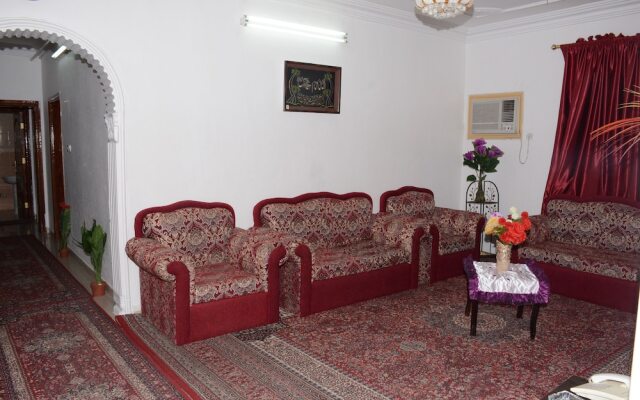Al Eairy Furnished Apts Al Madinah 5