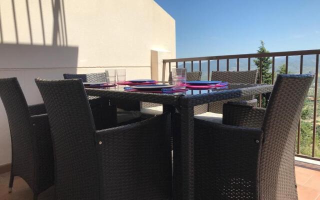 Apartamentos Fuente La Raja