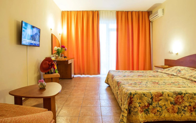 Ljuljak Hotel