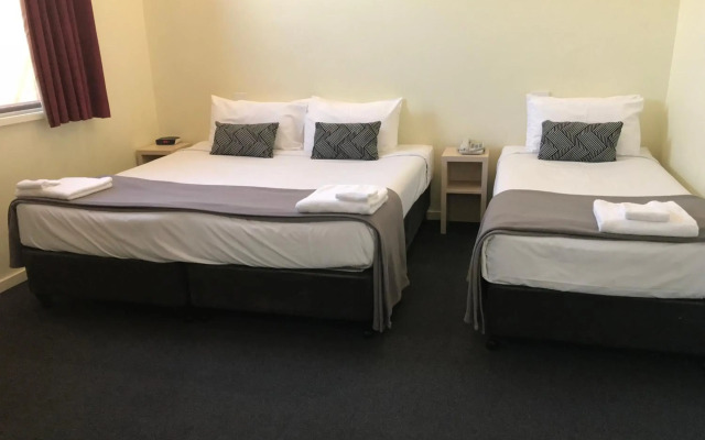 Miami Hotel Melbourne