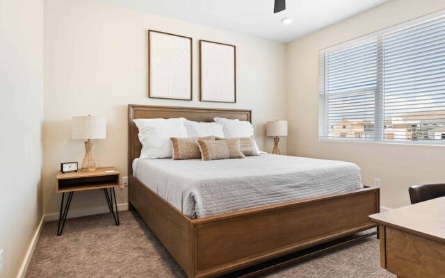 Lagoon Breeze 2 Bedroom Condo