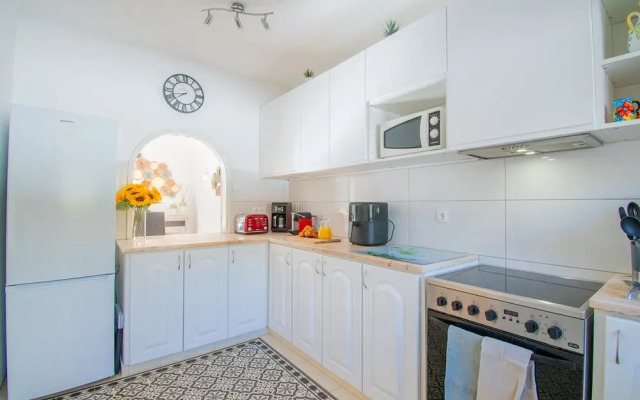 99 ADM Casa Mendes Fabulous Townhouse With Share