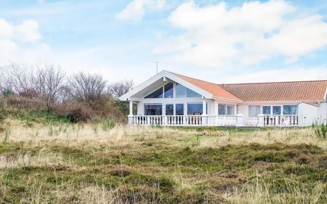 Pet-friendly Holiday Home in Sjællands Odde near Sea