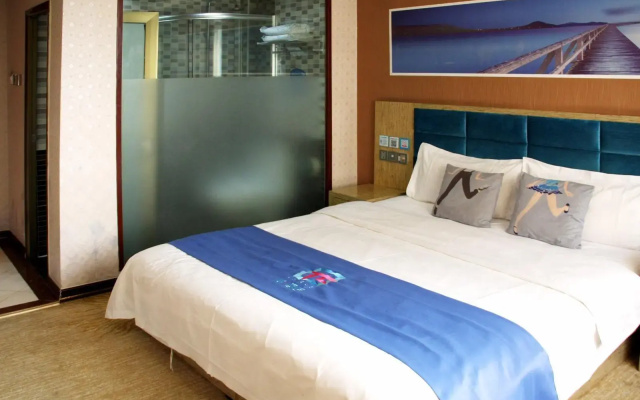 Pai Hotel (Beijing Happy Valley Dayangfang Road)