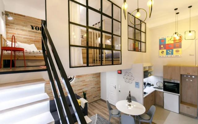 R56 Apartment