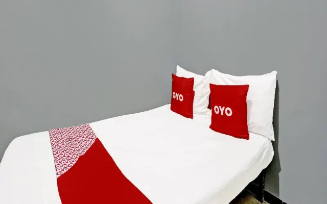 Hotel O Surabaya near Universitas Airlangga formerly Kertajaya Residence Surabaya