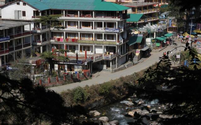 Hotel Dreamland Riverside (Old Manali)