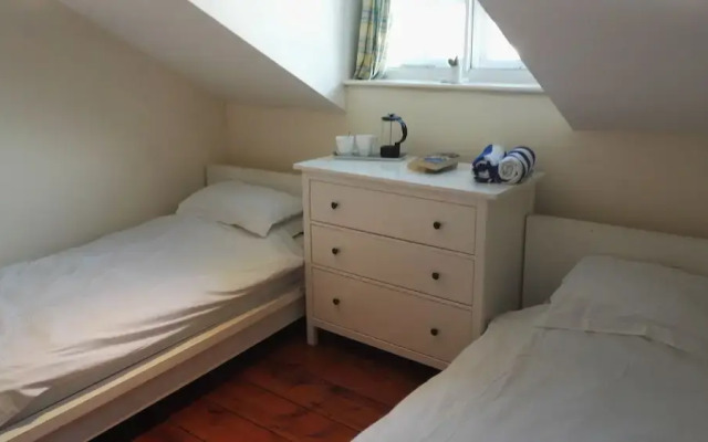 Charming 3-bed House Exmouth Town Centre, Devon