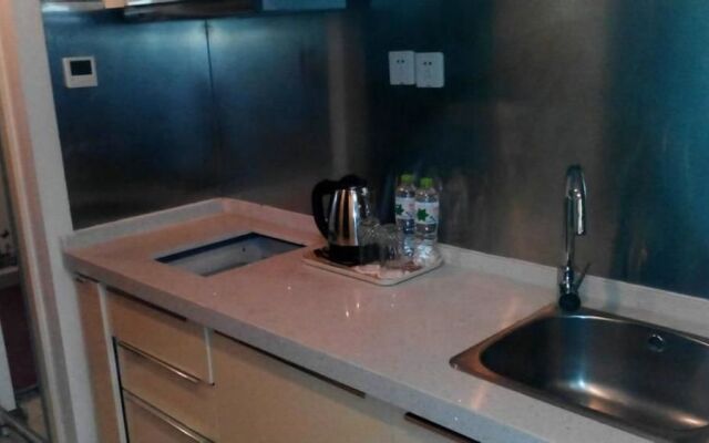 Happy Holiday Boutique Apartment