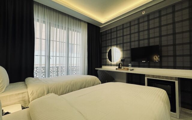 El Baboos Hotel