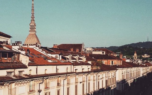 Piazza Castello Apartment