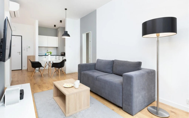Apartment Warsaw Sławinska by Renters
