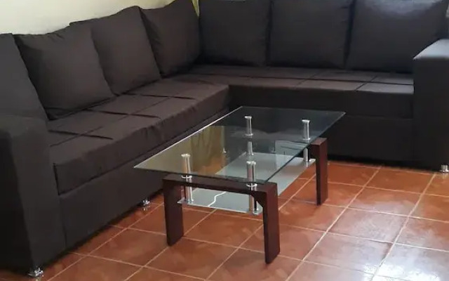 Maison meublee a la Sicap Baobab