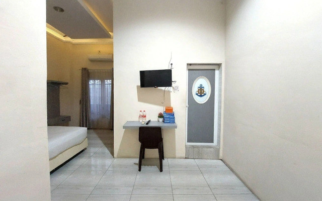 R Residence