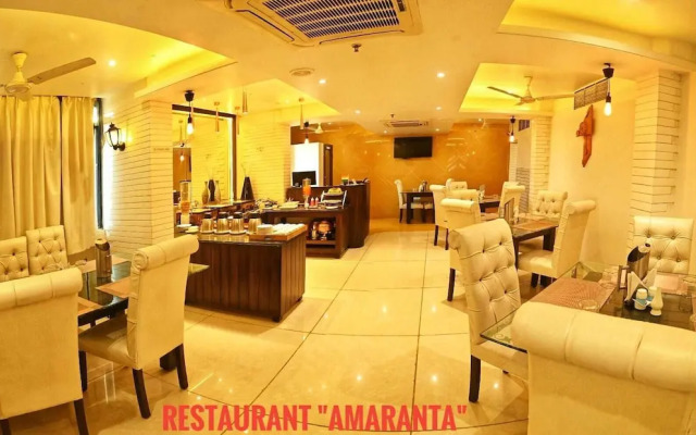 Hotel Amrta