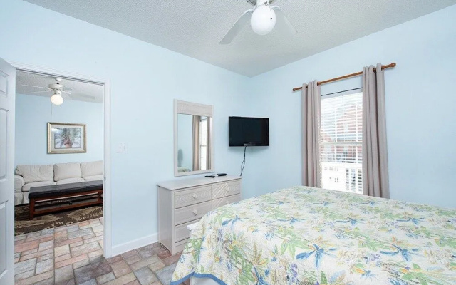 Dolphy Dunes East - 3 Br Home