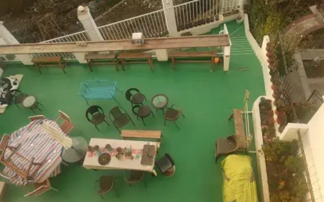 Qingdao Lanhu Meishu