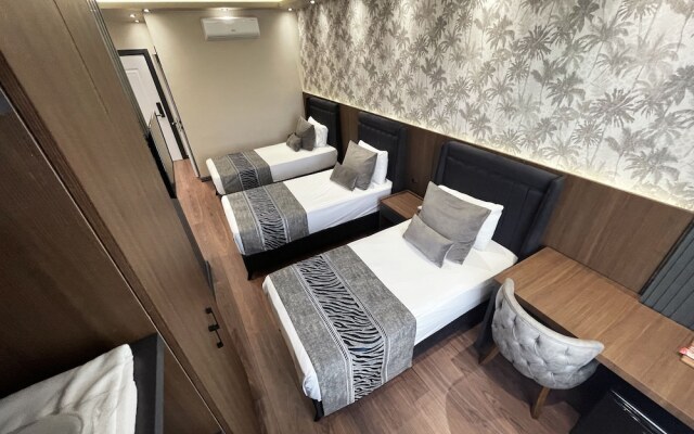 Grand Uskudar Hotel