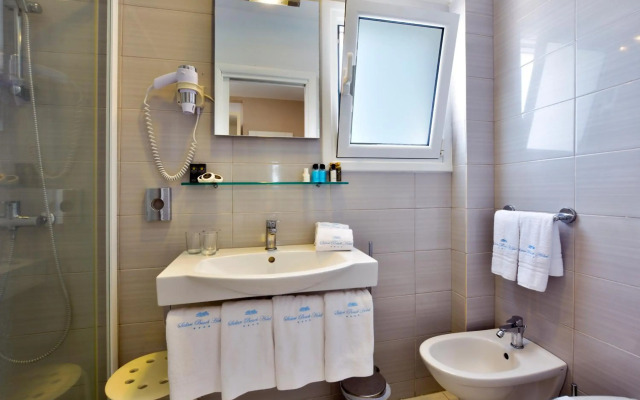 Sidari Beach Hotel