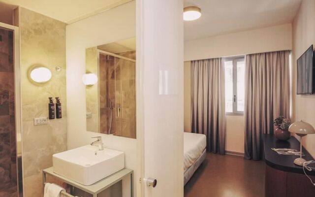 Moderno Hotel Roma