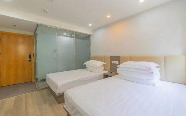 Beijing Fuhua Ruiyuan Hotel (Beijing People's Hospital Xizhimen Subway Station)