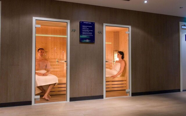 Отель Van der Valk Schiphol A4