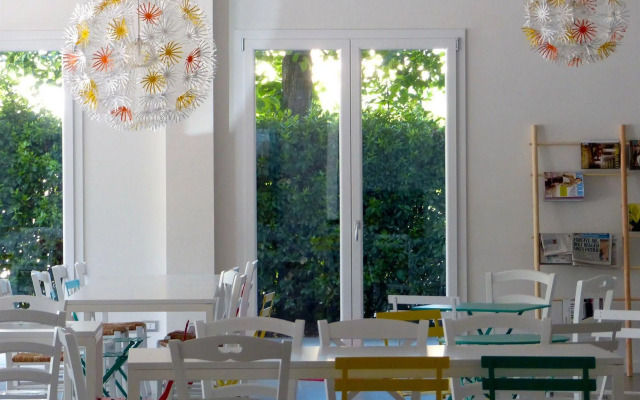 Meet Gardalake Hostel
