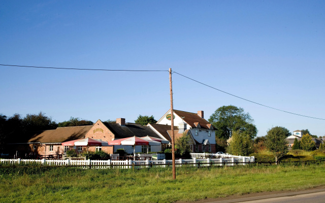 Premier Inn Luton South - M1 J9
