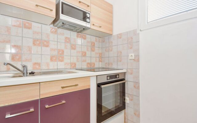 Apartment Aurora Maslenica