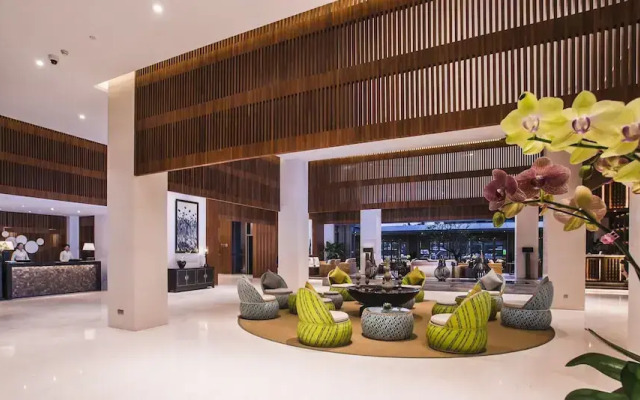 Hainan Greentown Blue Bay Resort，