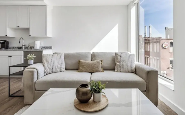Downtown Detroit Apartments by Landing